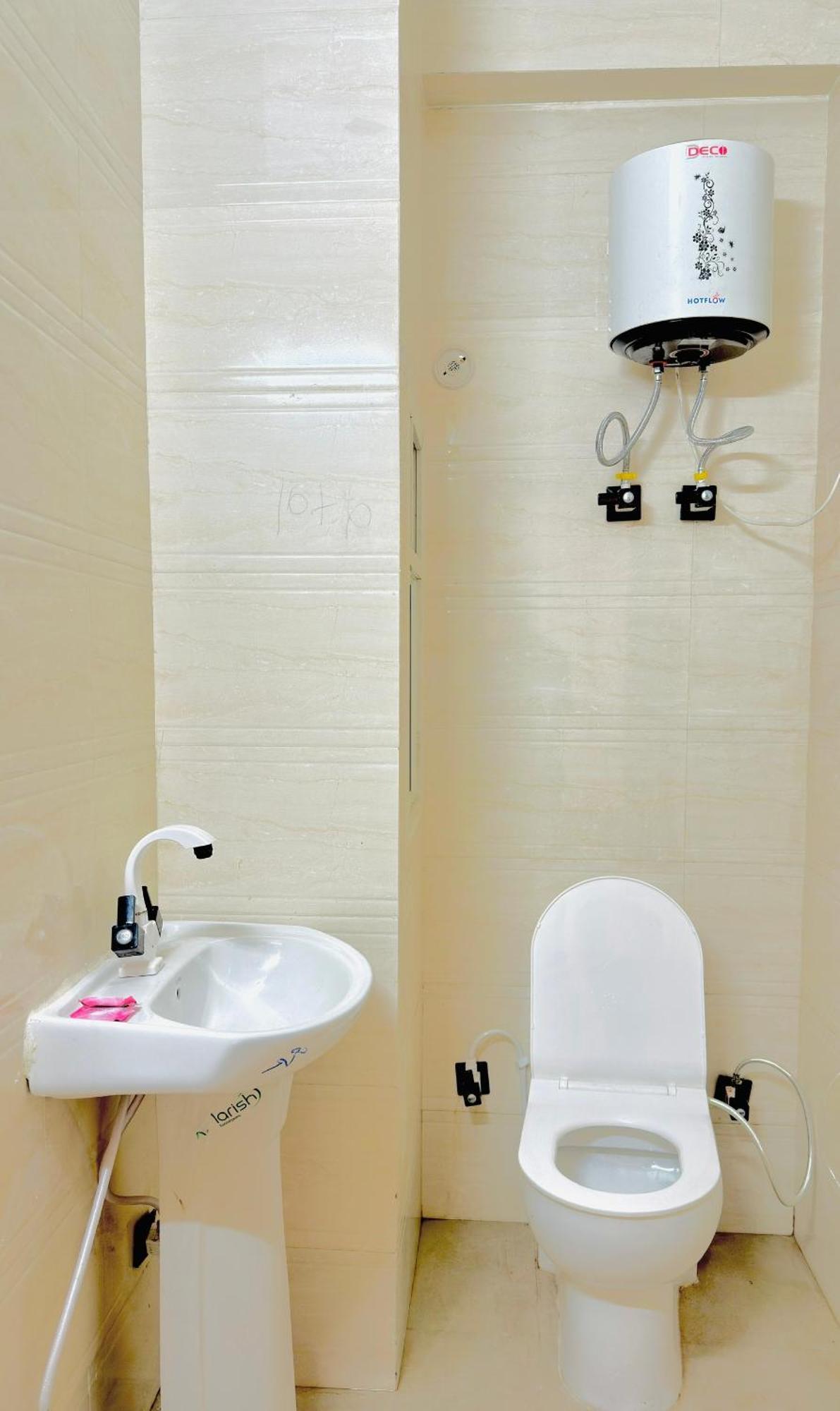 Hotel Relax In - Noida Sector 18 Εξωτερικό φωτογραφία